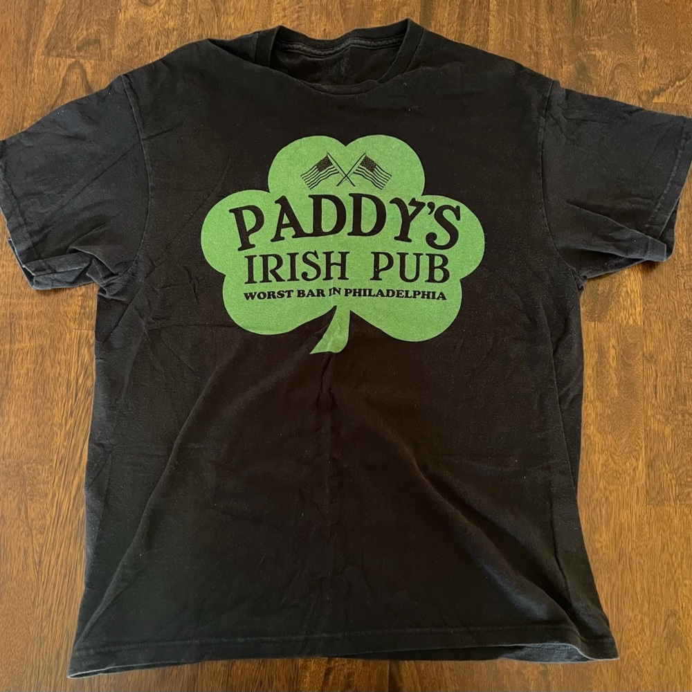 Paddy’s Irish Pub T-Shirt L
